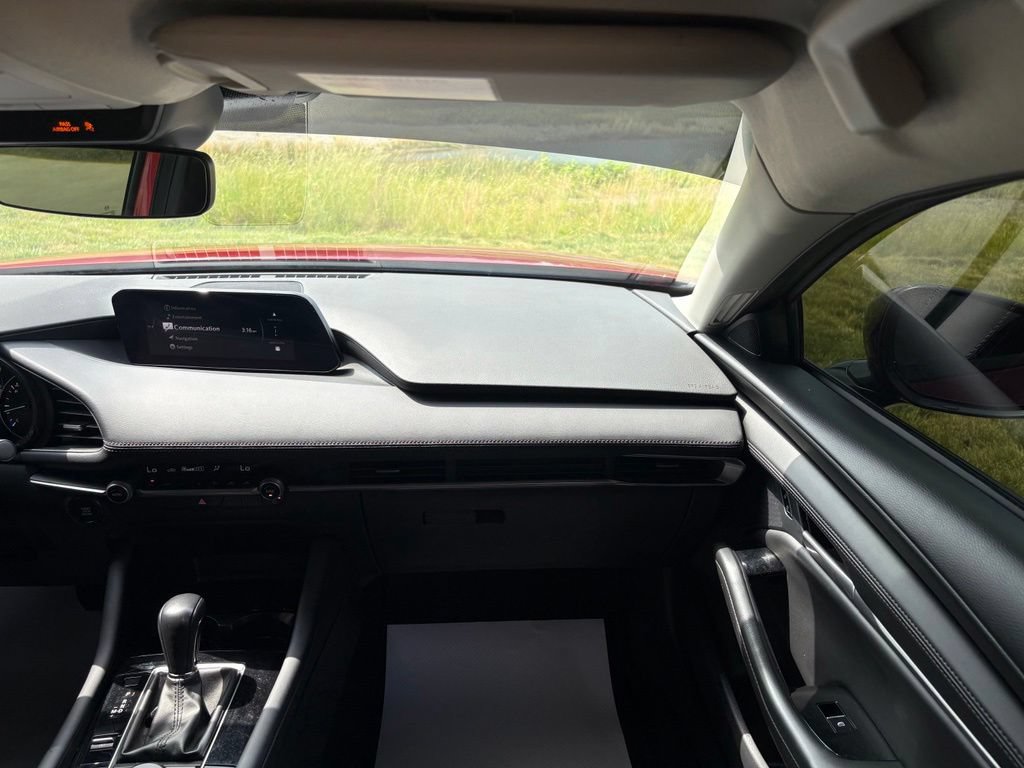 Used 2025 MAZDA MAZDA3 s FWD image 33