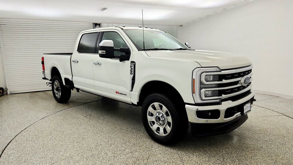Used 2026 Ford F350 King Ranch w/ Chrome Package AWD/4WD image 2