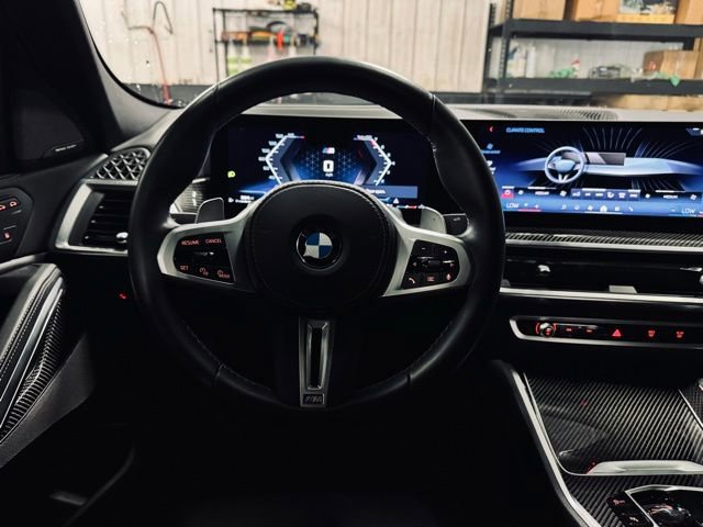 Used 2024 BMW X6 M60i w/ Dynamic Handling Package AWD/4WD image 30