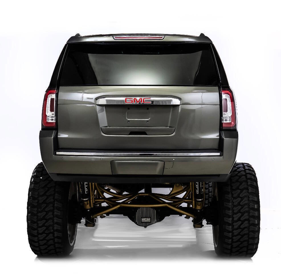 Used 2018 GMC Yukon XL Denali w/ Denali Ultimate Package AWD/4WD image 9