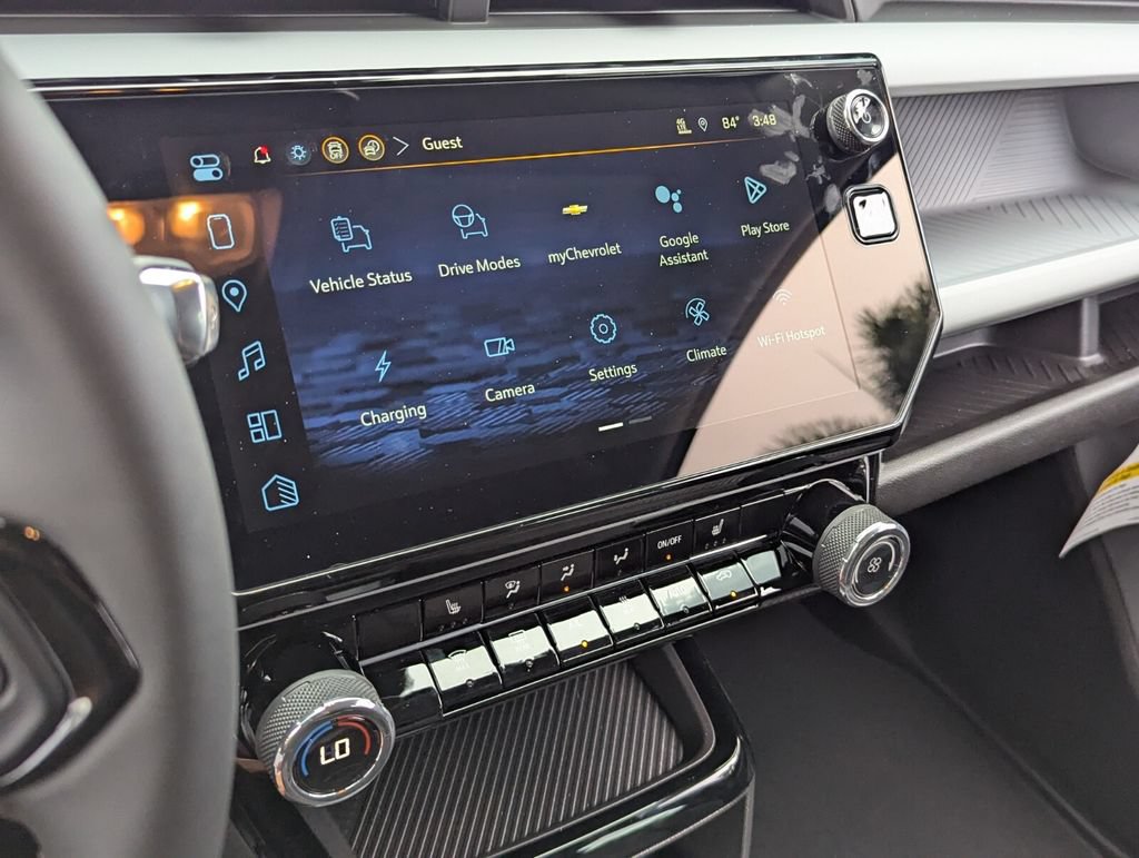 New 2027 Chevrolet Bolt LT w/ Comfort Package FWD image 11