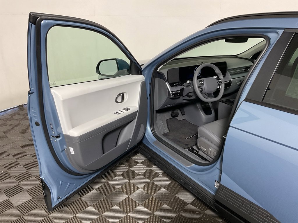 New 2027 Hyundai Ioniq 5 SEL AWD/4WD image 18