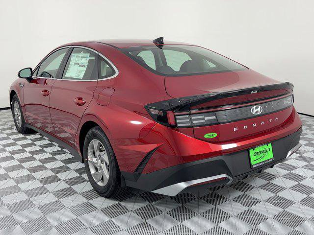 New 2026 Hyundai Sonata SE FWD image 3