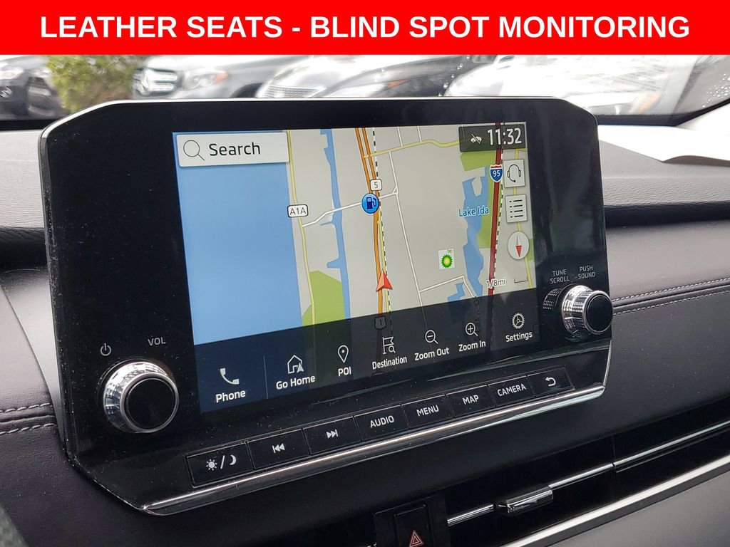 Used 2023 Mitsubishi Outlander SEL image 28