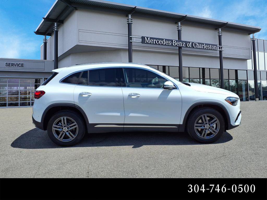 Certified 2026 Mercedes-Benz GLA 250 4MATIC image 2