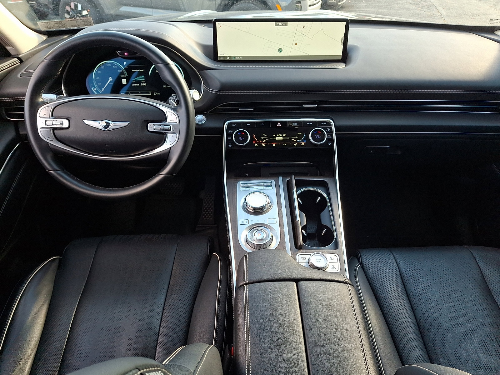 Used 2023 Genesis GV80 2.5T w/ Prestige 20" Package image 15