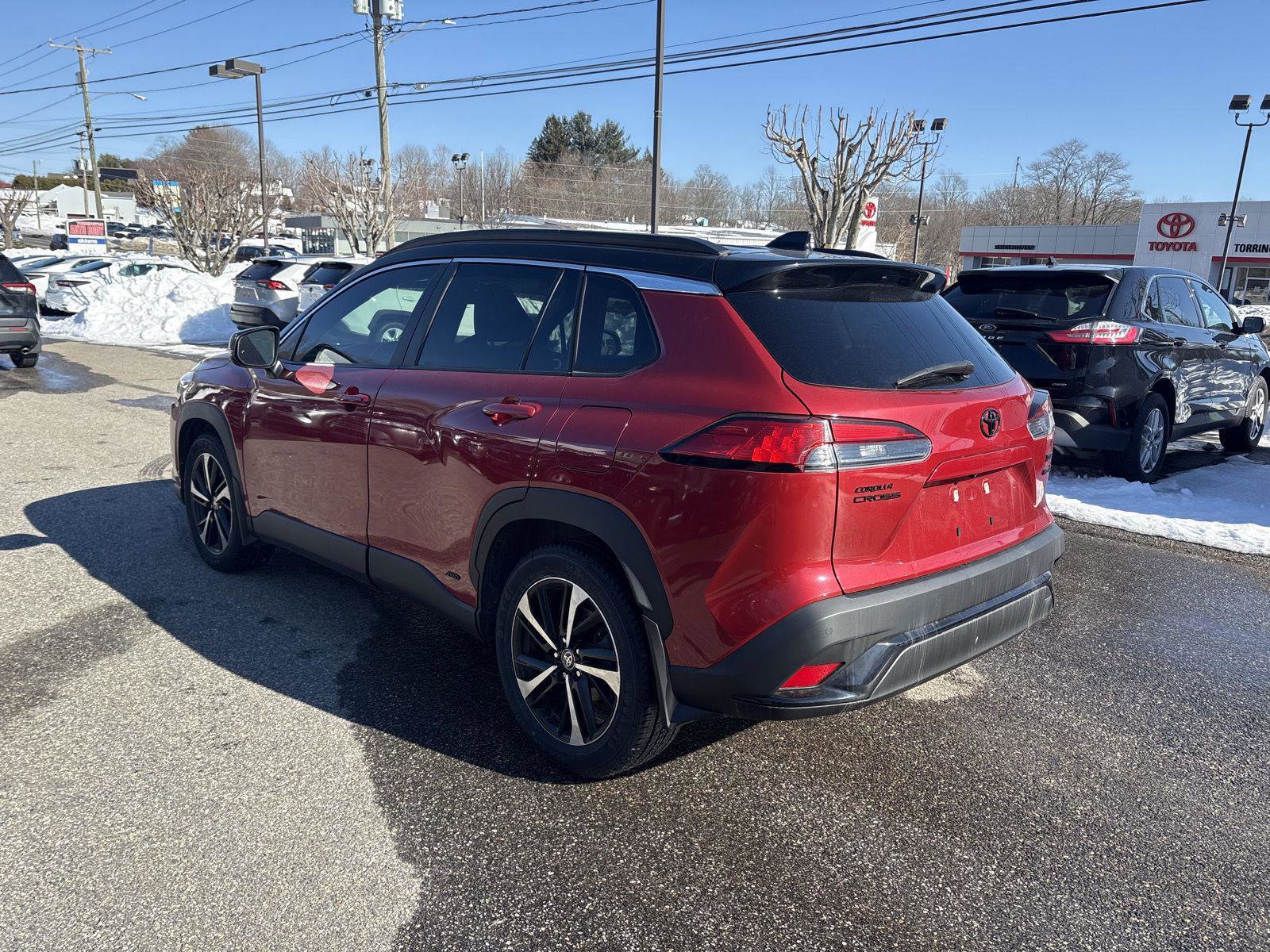 Used 2023 Toyota Corolla Cross XSE w/ Convenience Package image 5