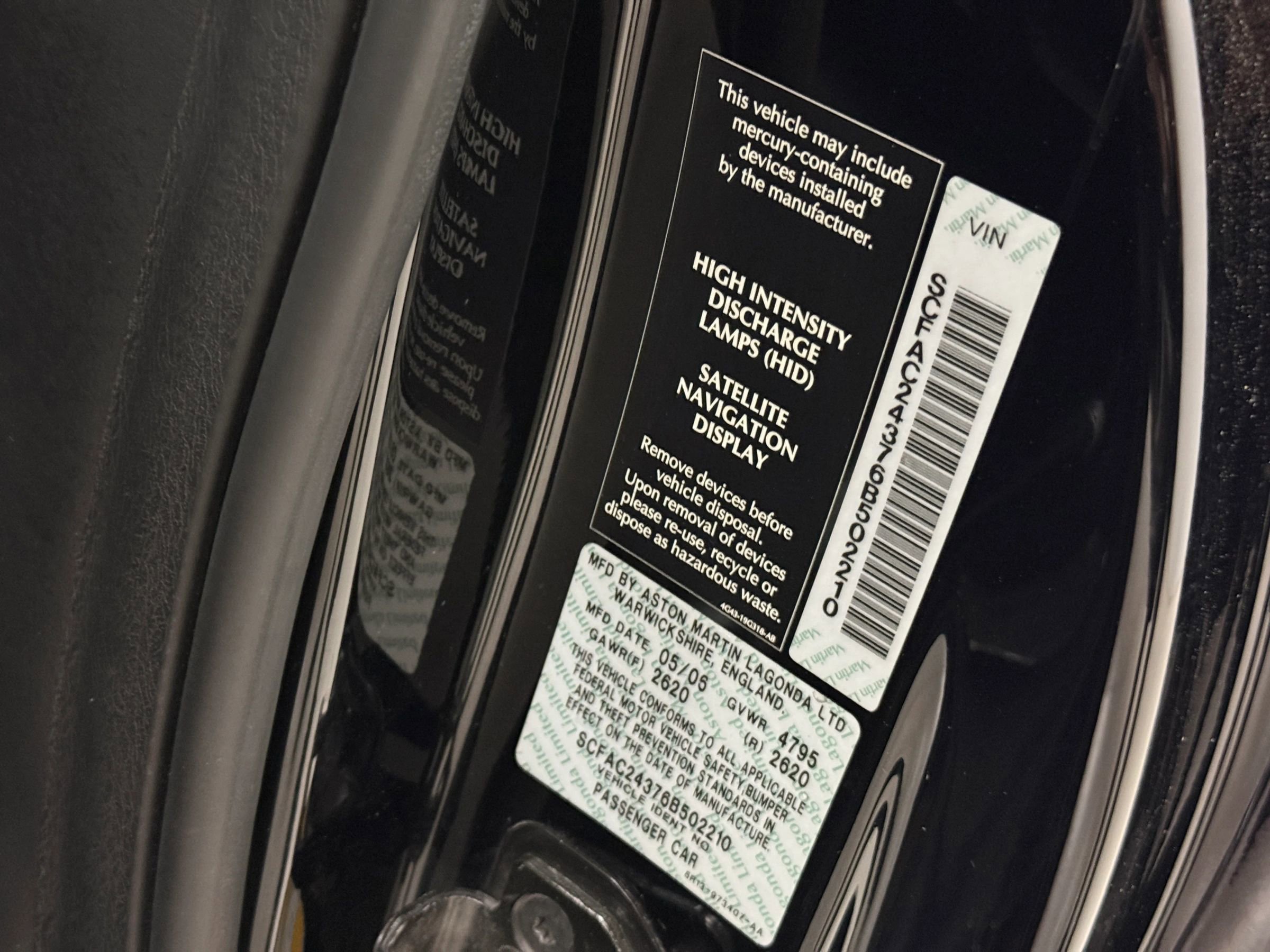 Used 2006 Aston Martin Vanquish S image 40
