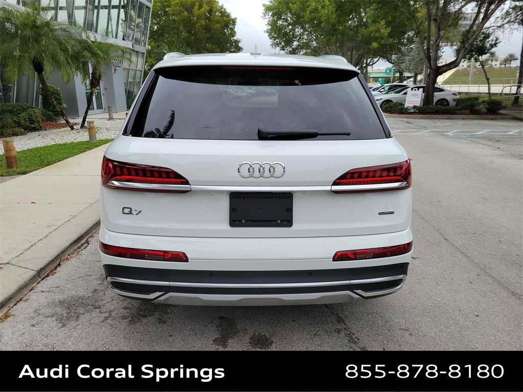 Used 2022 Audi Q7 2.0T Premium w/ Convenience Package image 7