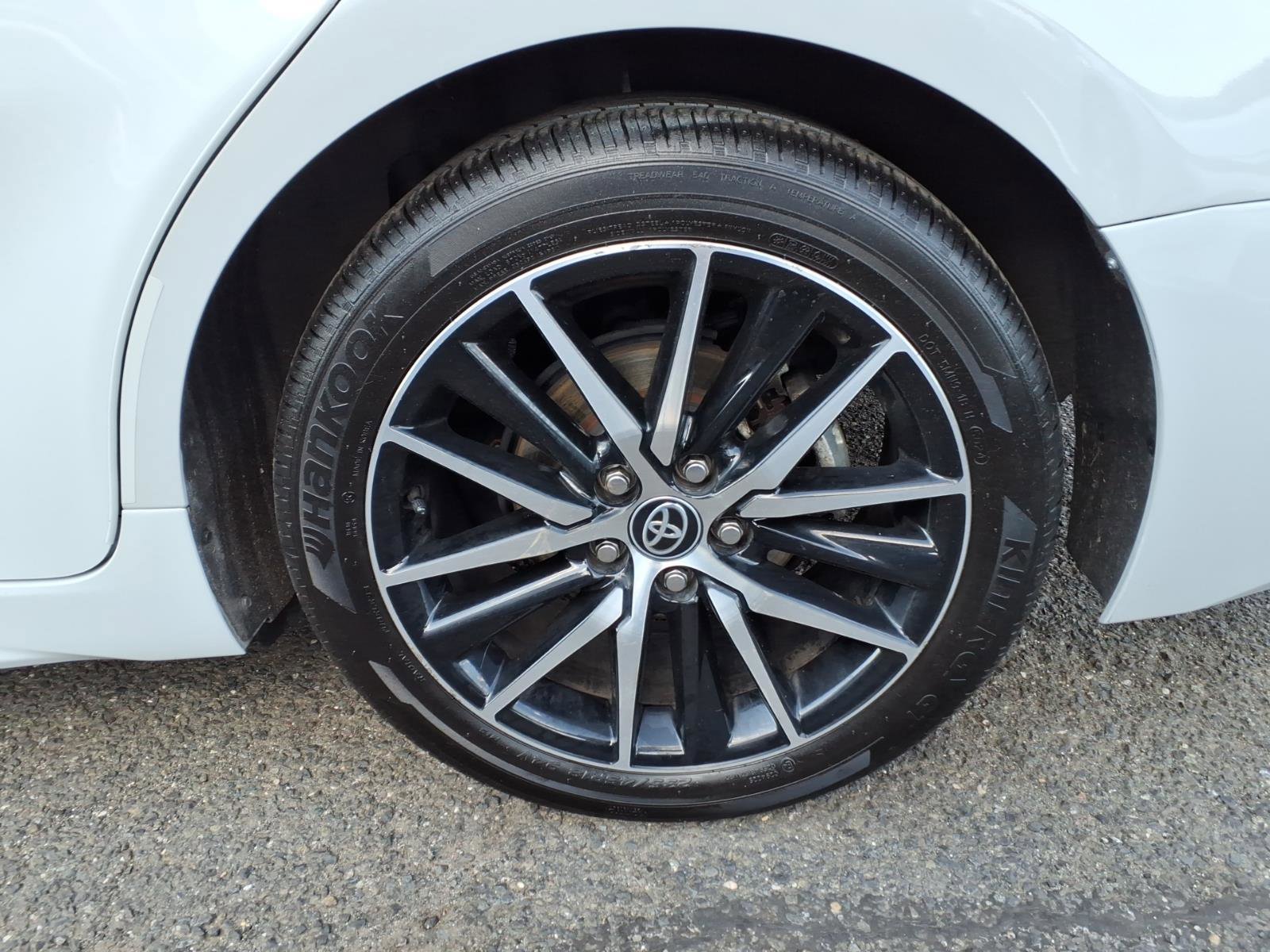 Certified 2023 Toyota Camry SE image 8