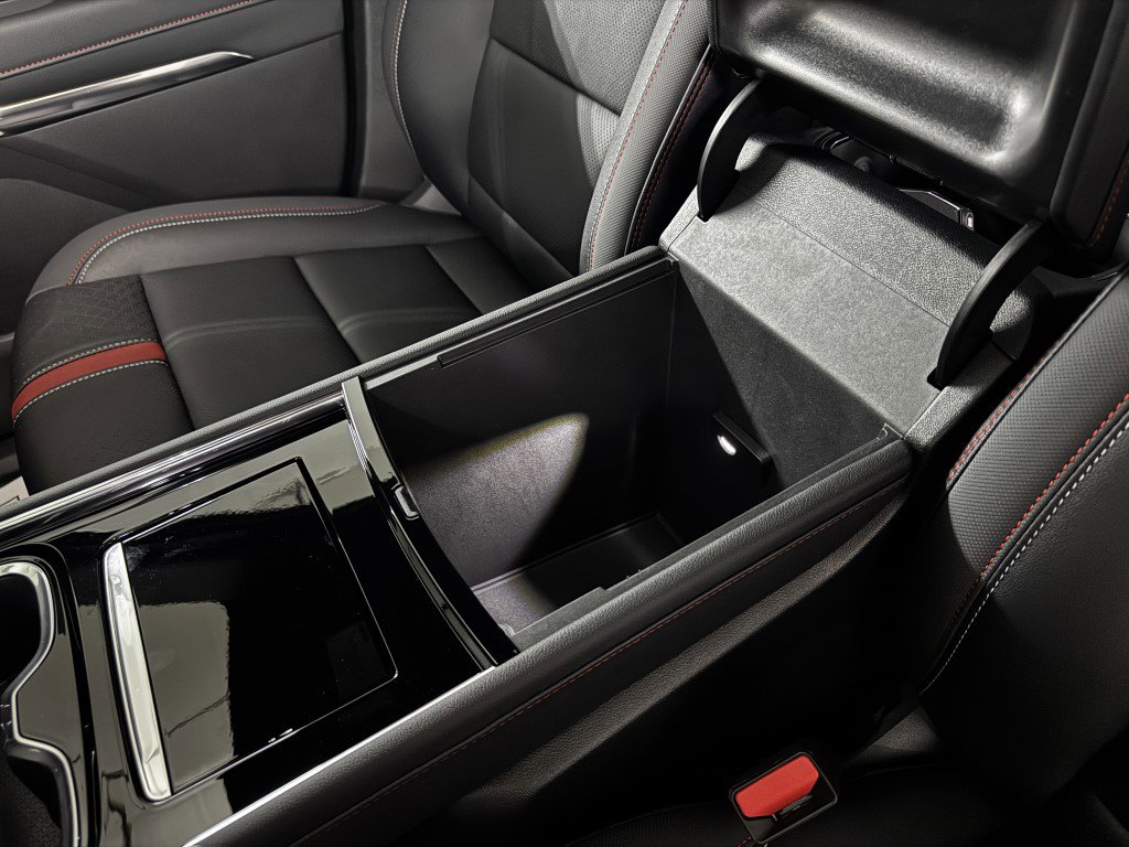 New 2026 Chevrolet Traverse RS image 23