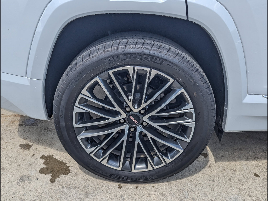 Used 2026 GMC Terrain Denali w/ LPO, Floor Liner Package AWD/4WD image 16