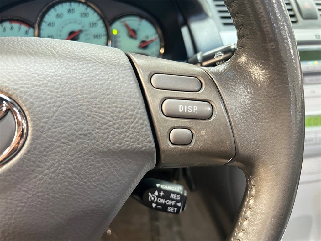 Used 2004 Toyota Solara SLE image 24