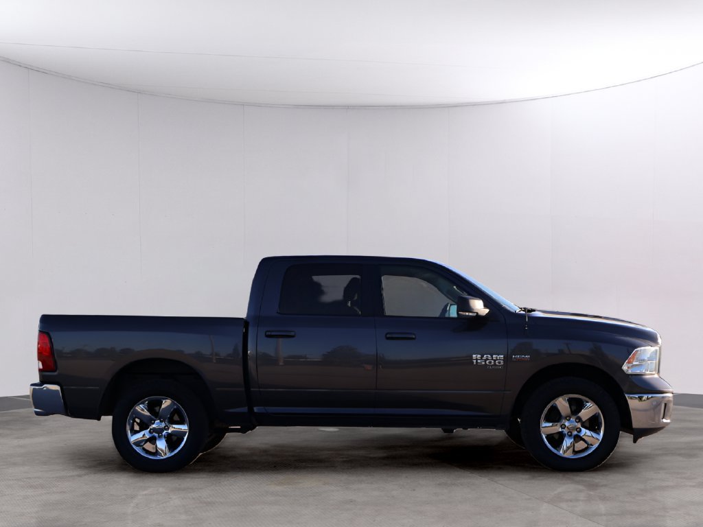 Used 2019 RAM 1500 Big Horn AWD/4WD image 4