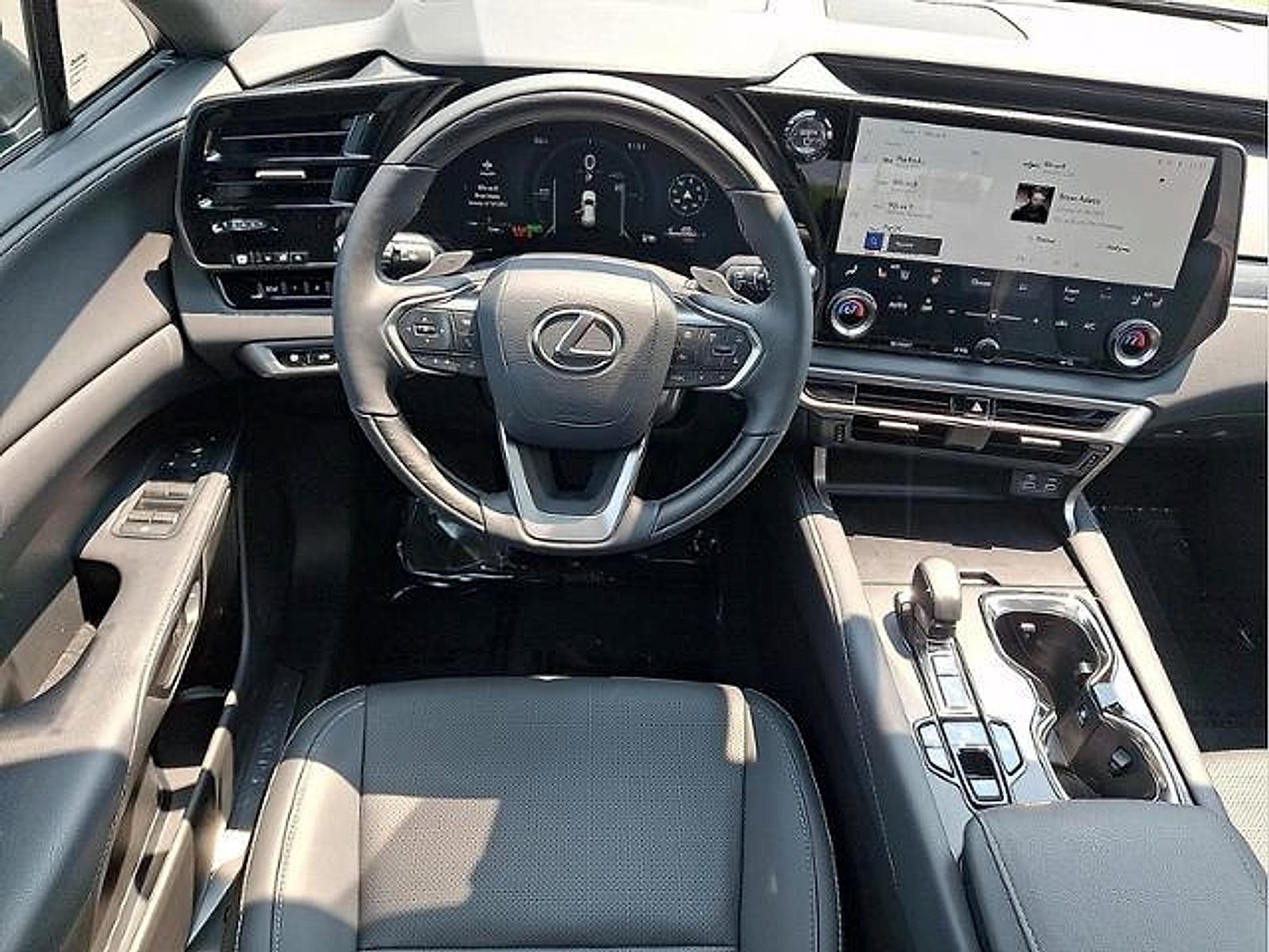 Used 2026 Lexus RX 350h AWD/4WD image 10