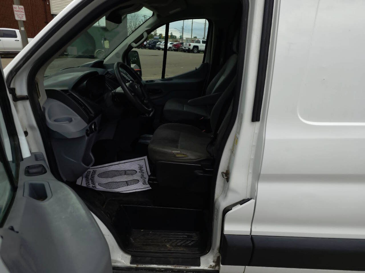 Used 2018 Ford Transit 250 148 Low Roof RWD image 11