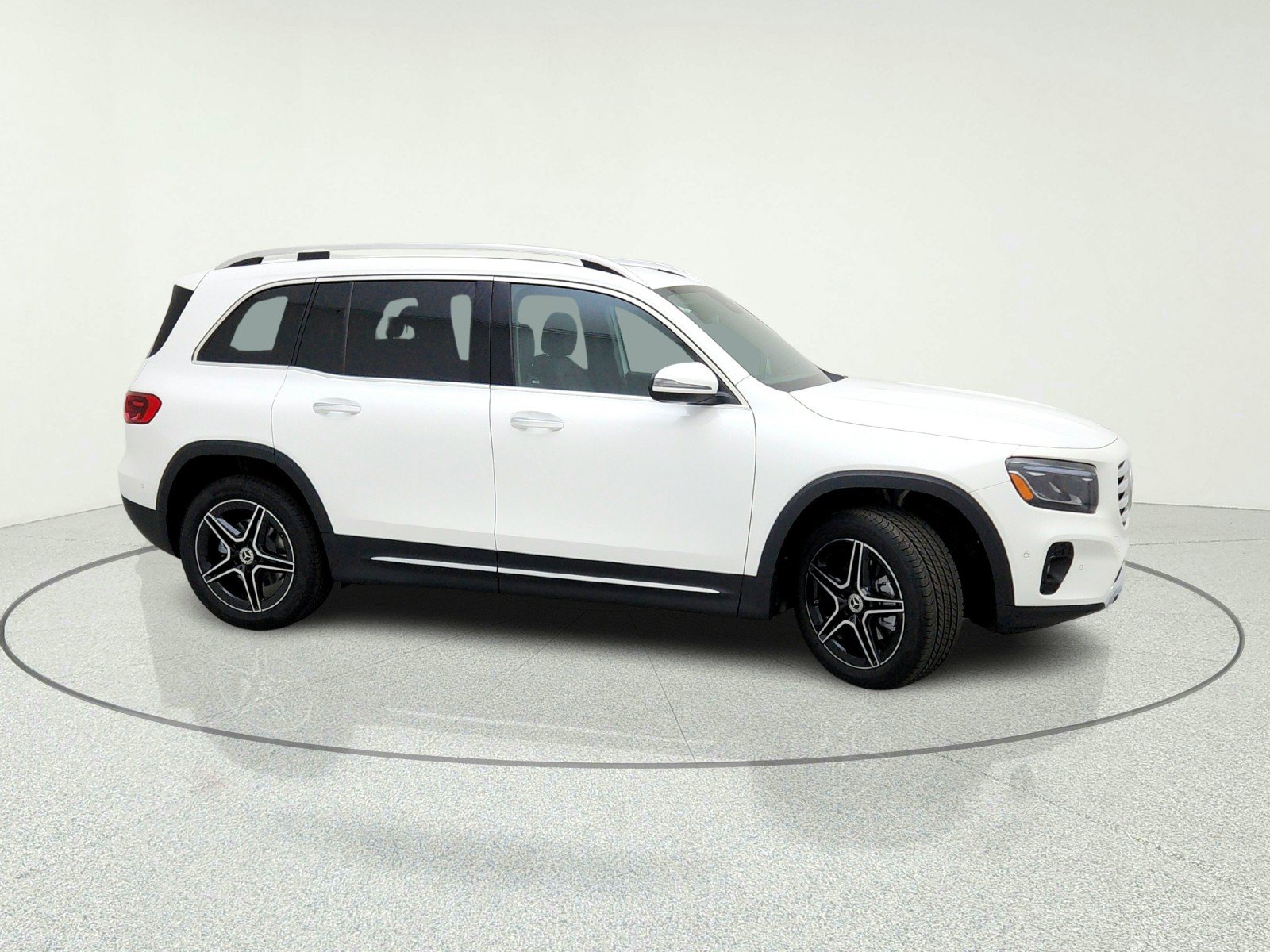 New 2026 Mercedes-Benz GLB 250 image 6