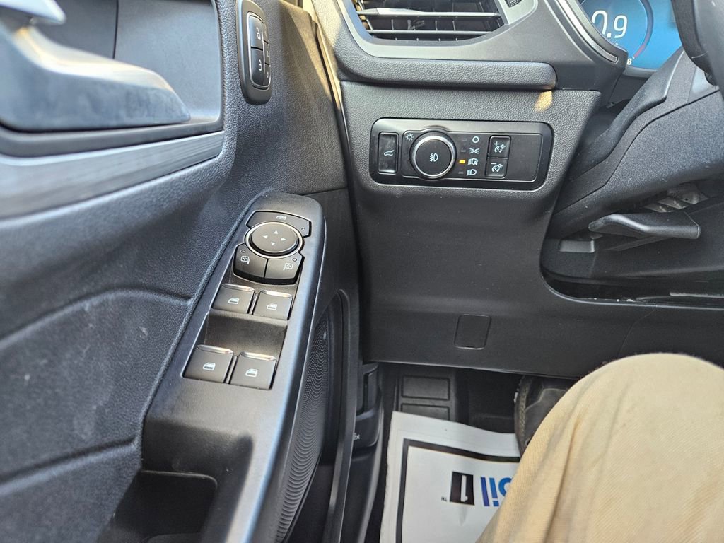 Used 2024 Ford Escape Platinum image 13