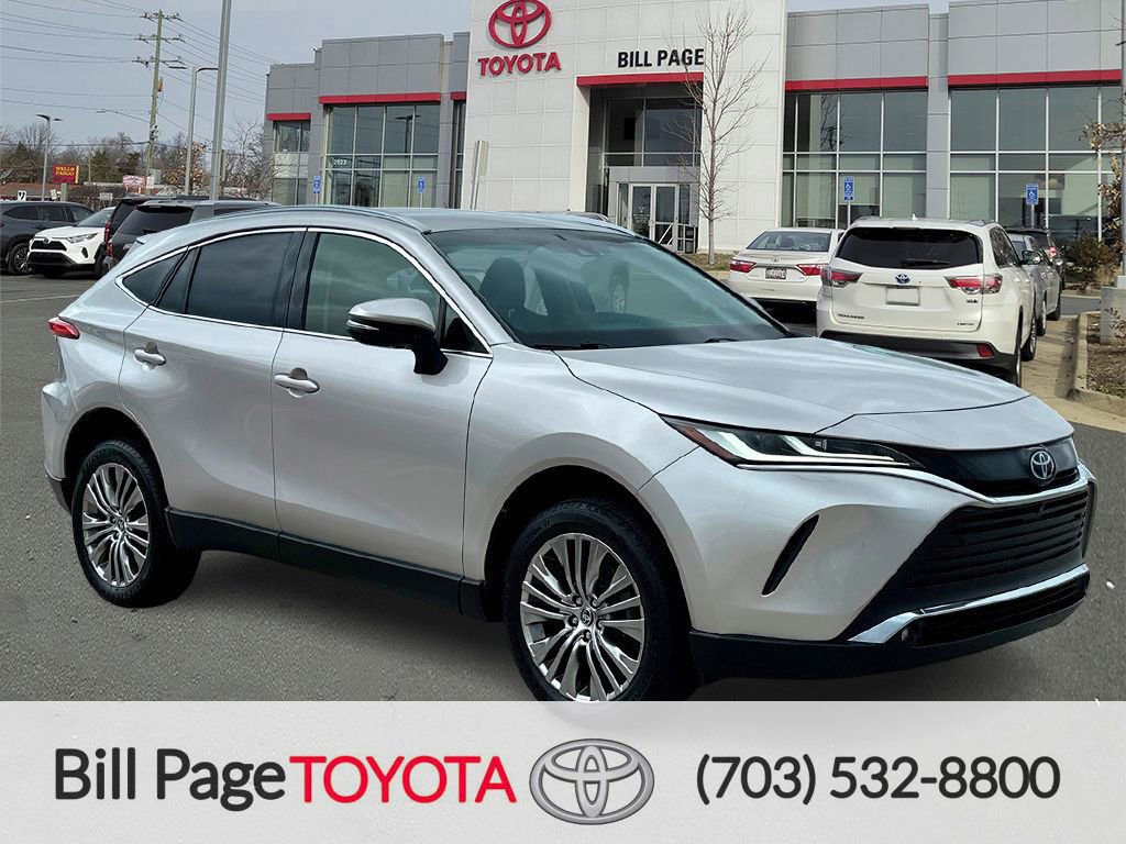 Used 2022 Toyota Venza Limited image 1