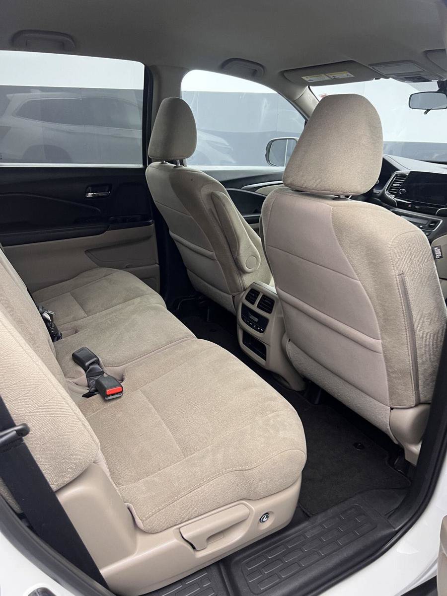 Used 2021 Honda Pilot EX image 38