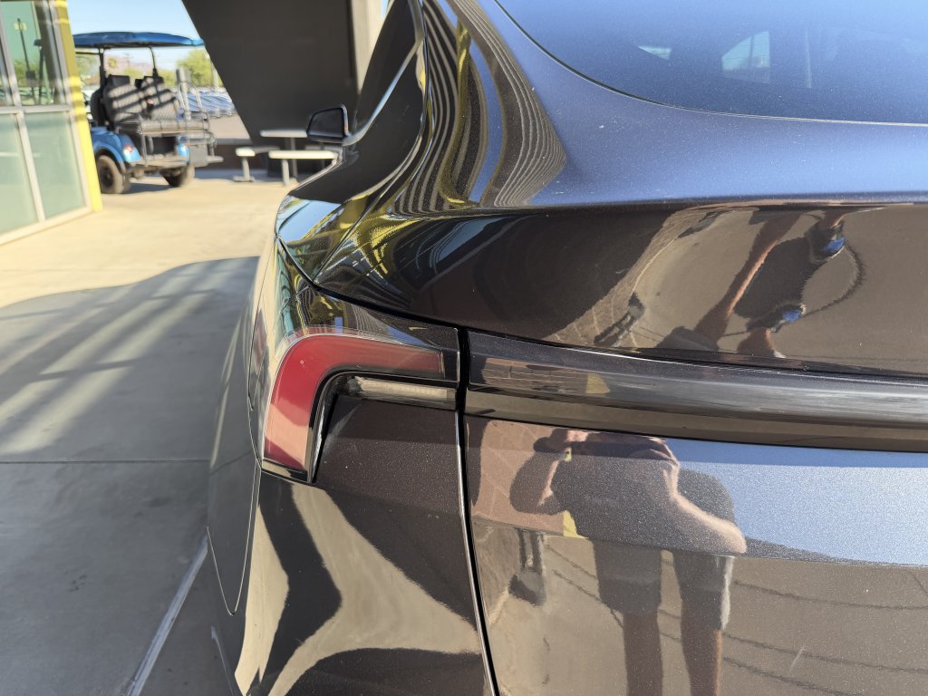 Used 2026 Tesla Model Y 2WD image 14
