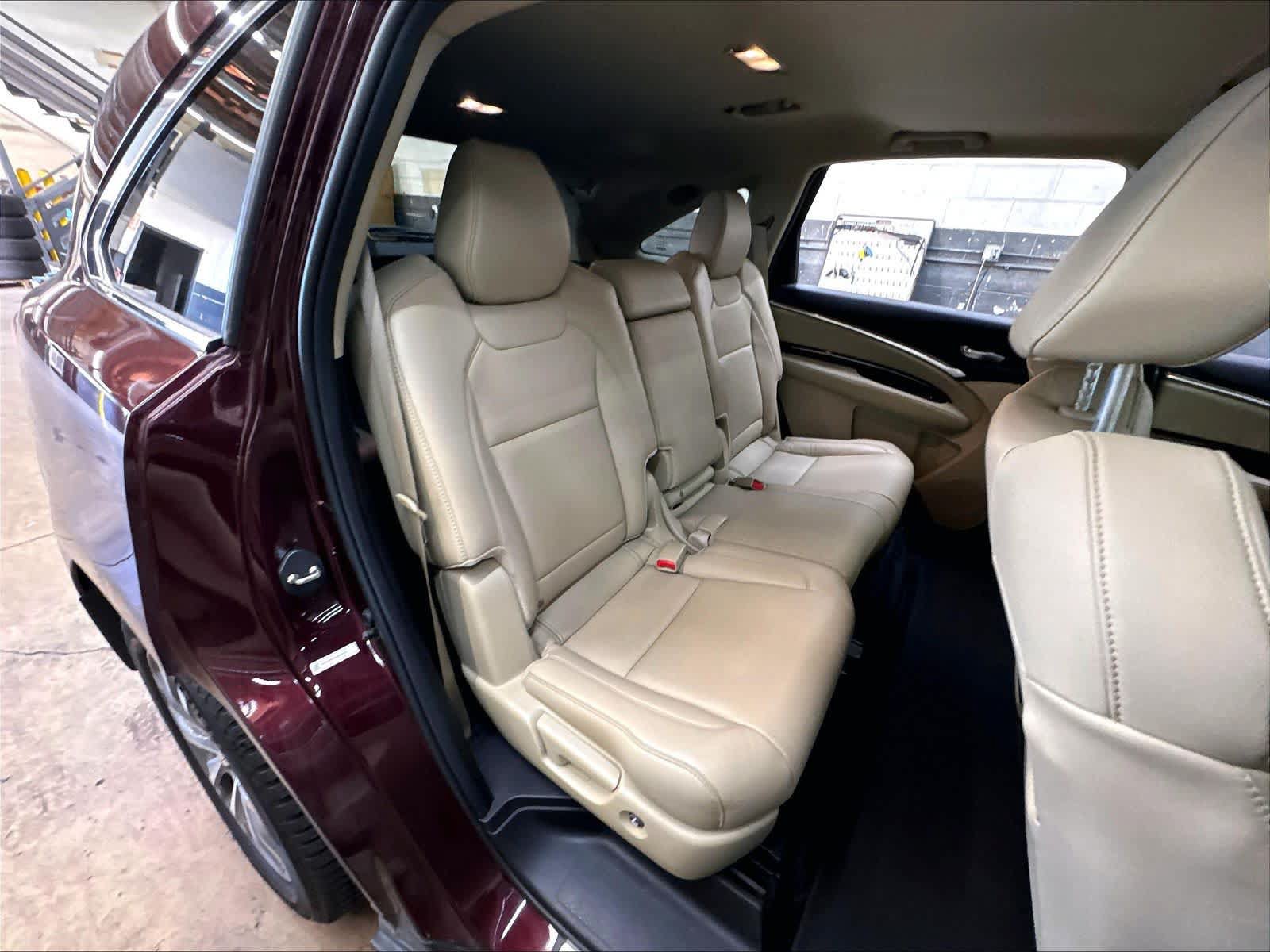 Used 2016 Acura MDX SH-AWD w/ Technology Package image 29