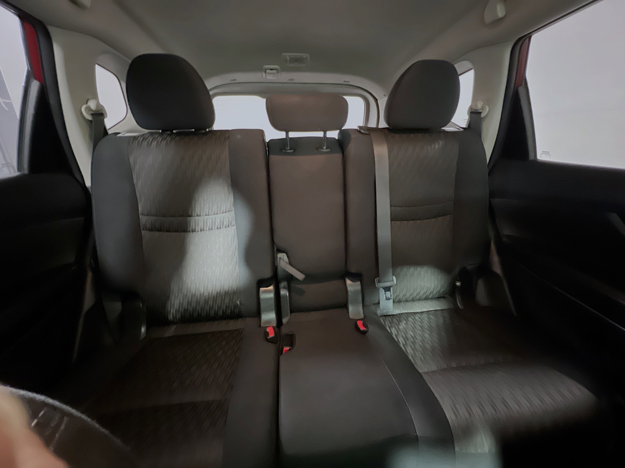 Used 2017 Nissan Rogue S image 32