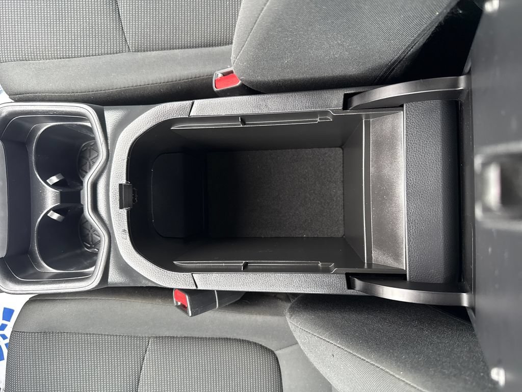 Used 2021 Toyota RAV4 LE AWD/4WD image 26