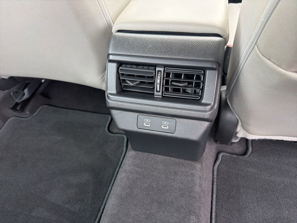 Used 2025 Honda Accord LX image 38