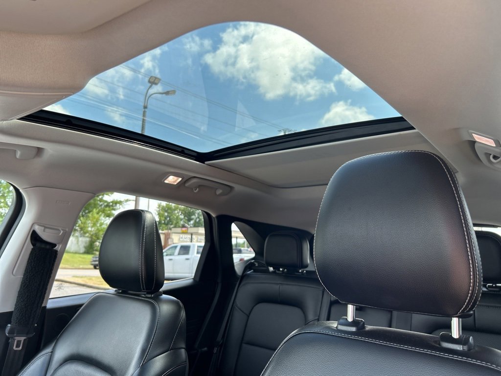 Used 2022 Ford Escape SEL w/ Technology Package image 41