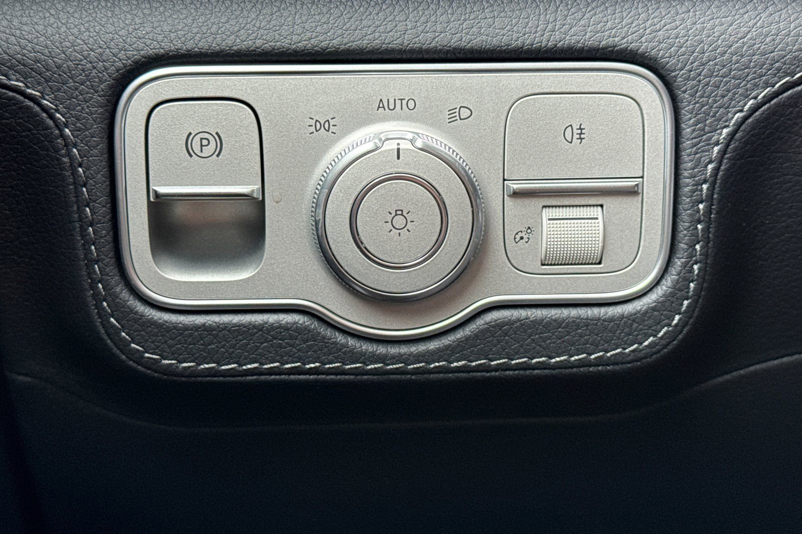 New 2026 Mercedes-Benz GLE 450 4MATIC image 32