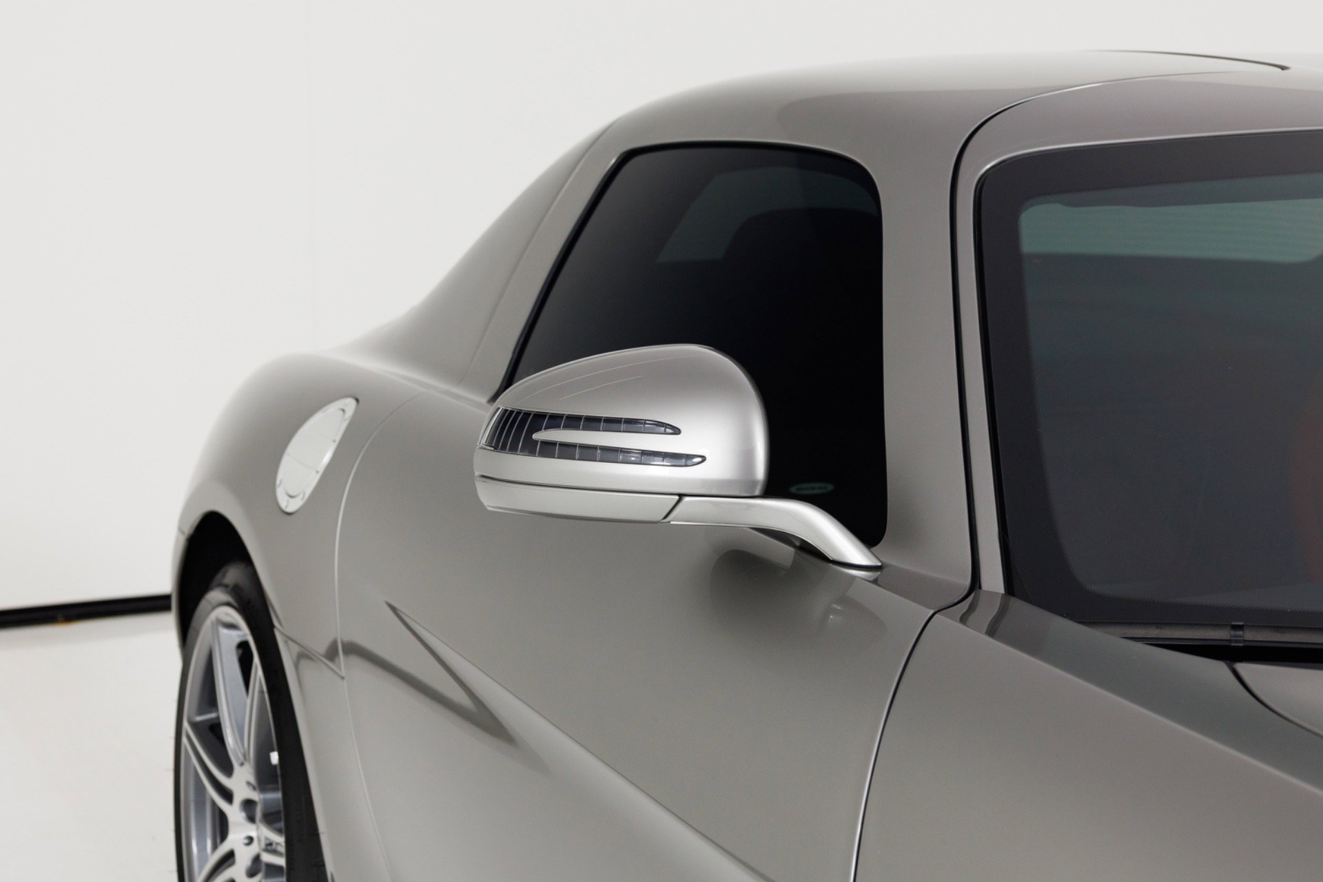 Used 2011 Mercedes-Benz SLS AMG Coupe image 67