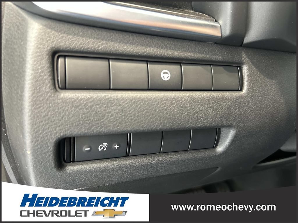 Used 2021 Nissan Rogue SV AWD/4WD image 31