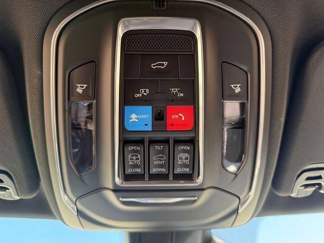 New 2026 Jeep Grand Wagoneer 4WD w/ Premium Group I image 94