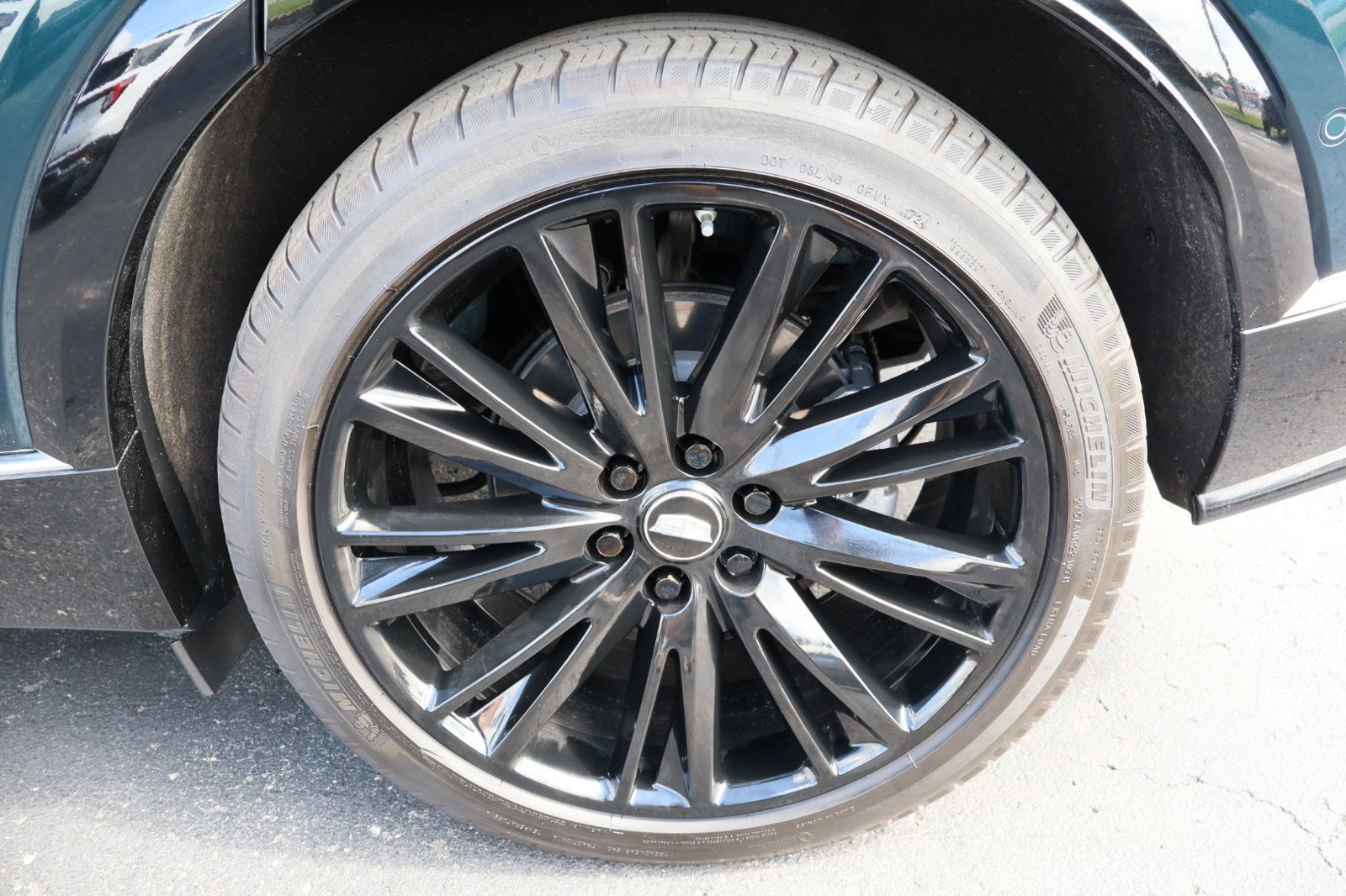Used 2024 Cadillac Lyriq Luxury AWD/4WD image 53