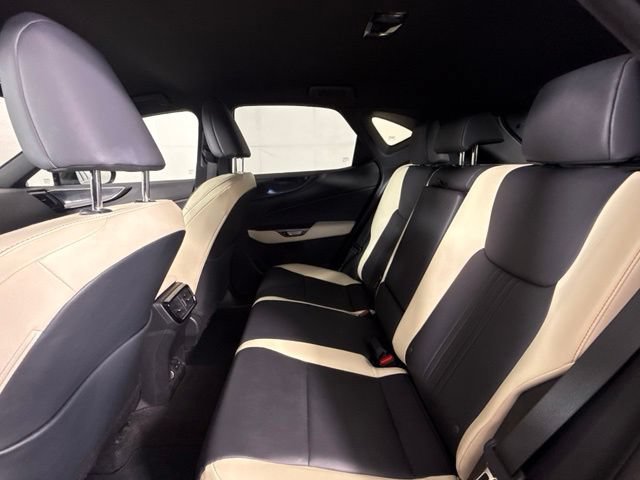 Used 2022 Lexus NX 250 FWD w/ Towing Package (2000 Lbs) image 25
