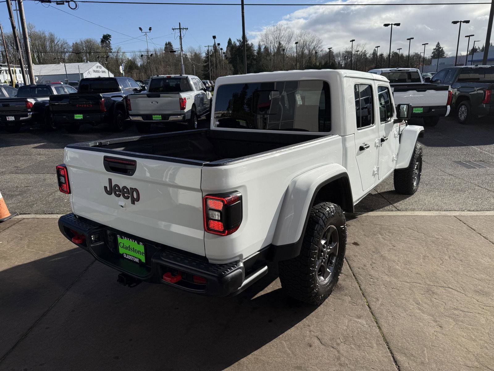 Used 2021 Jeep Gladiator Rubicon image 6