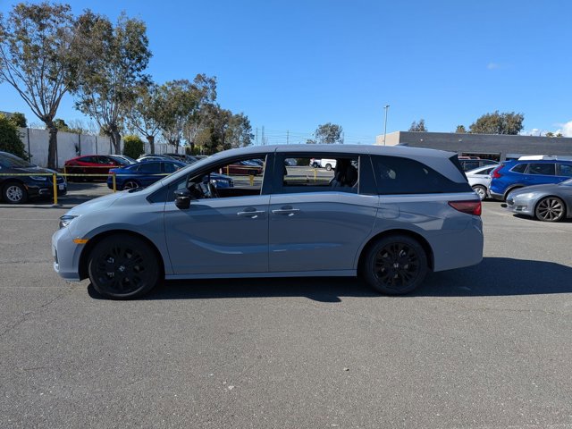 Used 2025 Honda Odyssey Sport-L image 8