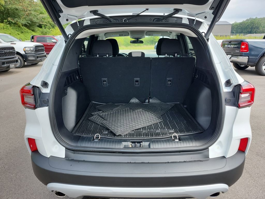 Used 2023 Ford Escape Active image 35