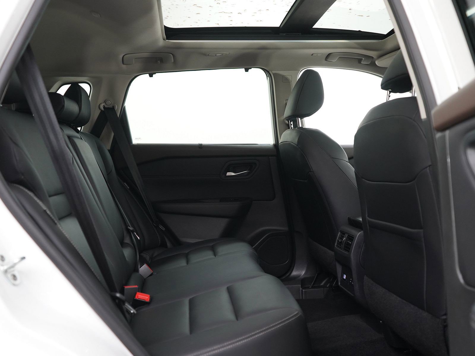 Used 2023 Nissan Rogue SL w/ SL Premium Package AWD/4WD image 13