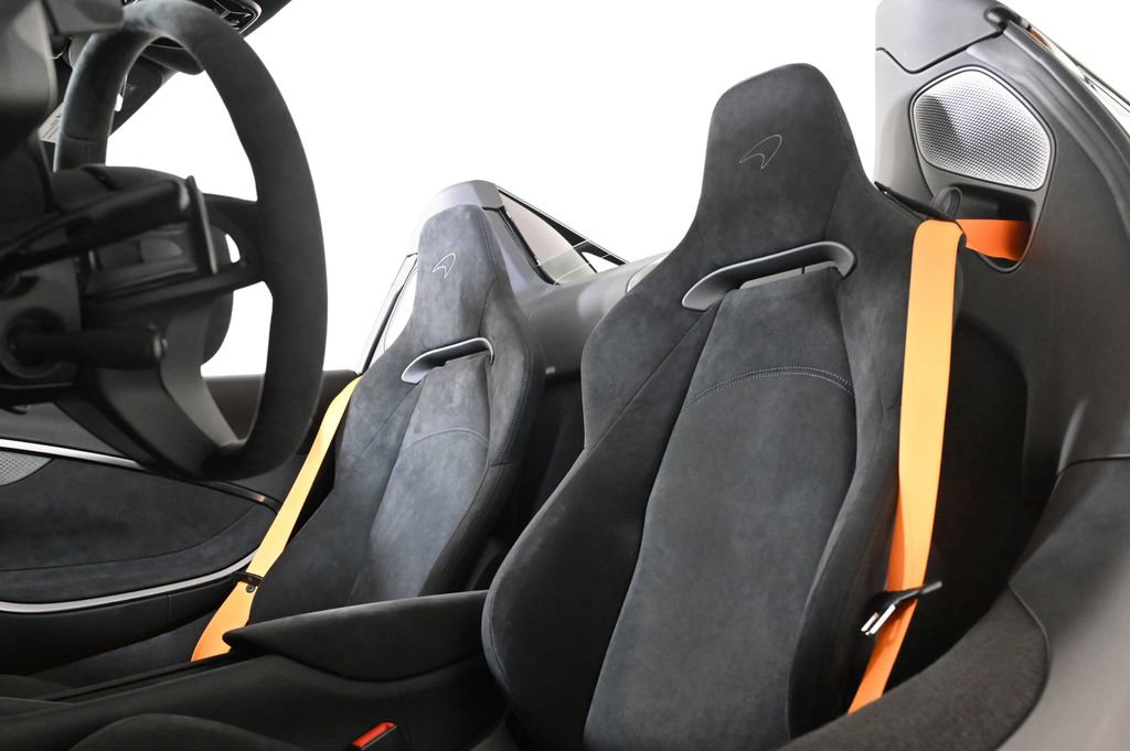 New 2026 McLaren Artura Spider image 16