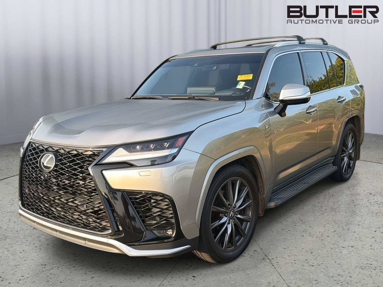 Used 2022 Lexus LX 600 F Sport w/ Accessory Package (Z1) AWD/4WD image 2