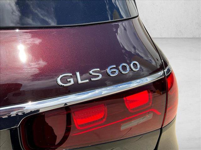 Used 2024 Mercedes-Benz Maybach GLS 600 4MATIC image 30