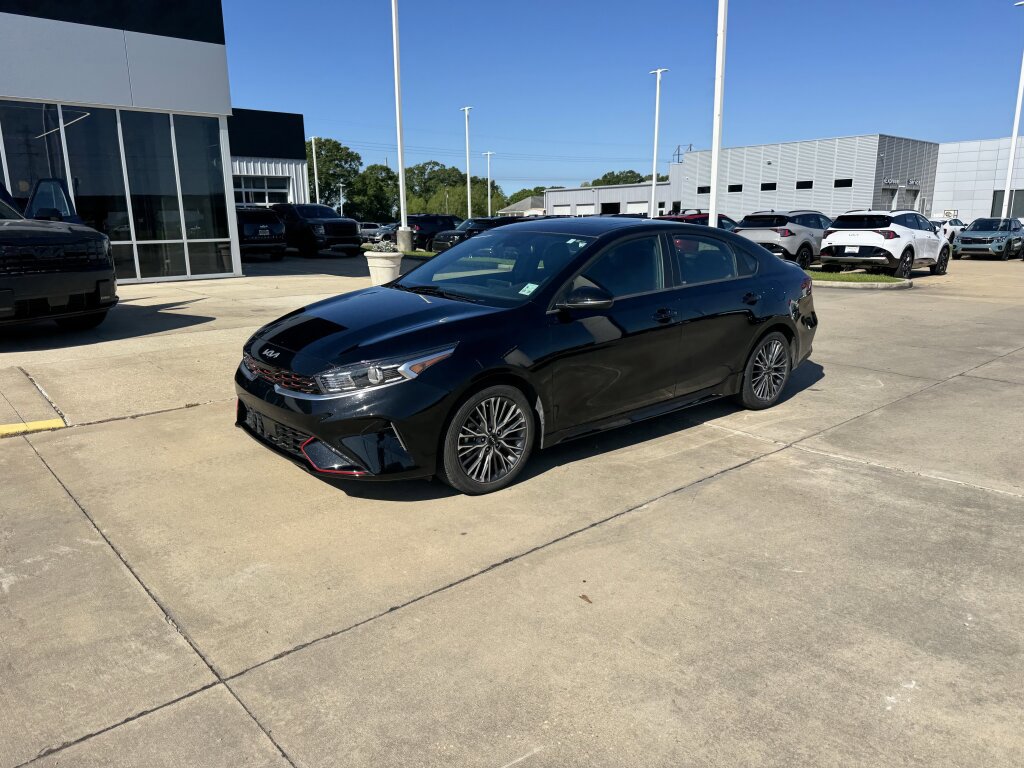 Certified 2024 Kia Forte GT-Line w/ GT-Line Premium Package image 2