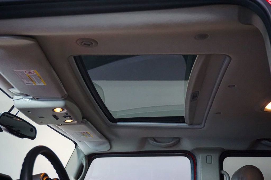 Used 2004 HUMMER H2 AWD/4WD image 70