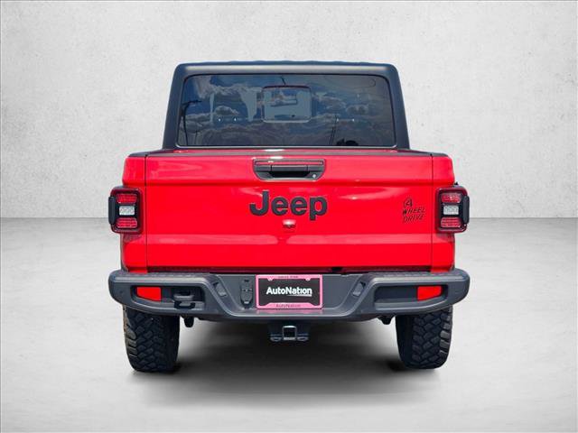 Used 2024 Jeep Gladiator Sport AWD/4WD image 6