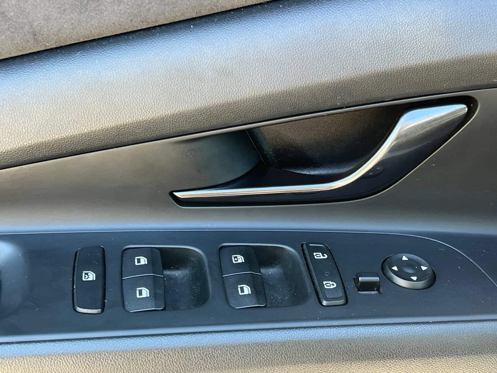 Used 2022 Hyundai Elantra N w/ Preferred Accessory Package FWD image 23