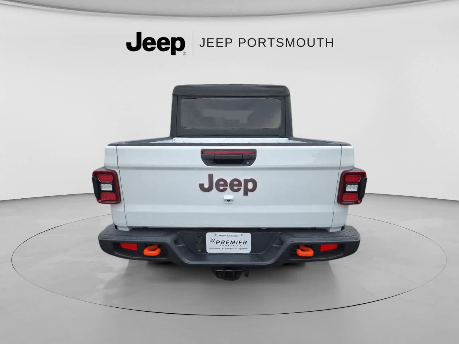 New 2026 Jeep Gladiator Mojave w/ Safety Group AWD/4WD image 5