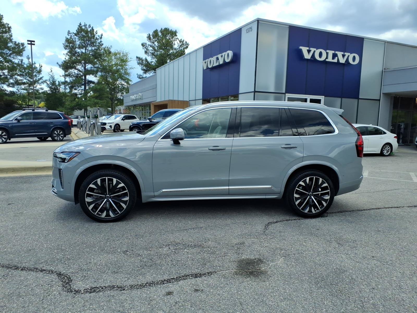 Used 2026 Volvo XC90 B6 Ultra AWD/4WD image 8