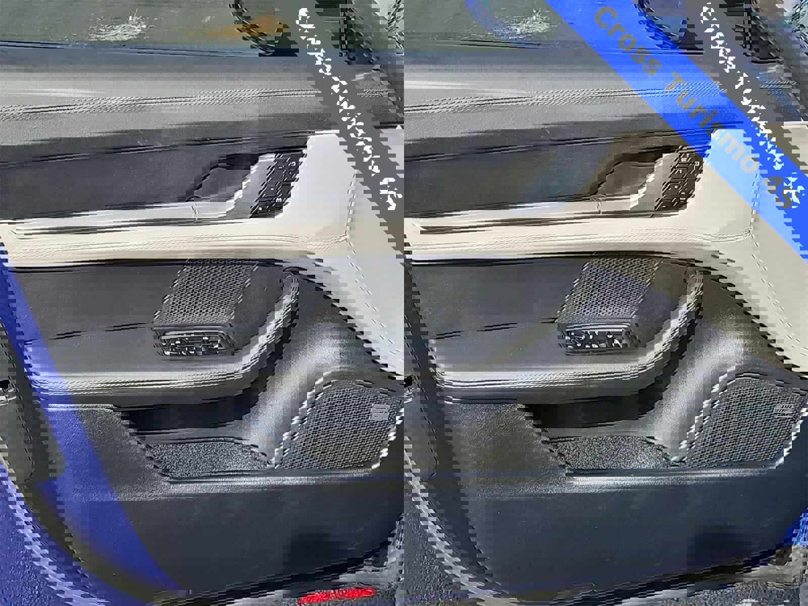 Used 2023 Porsche Taycan 4S image 26